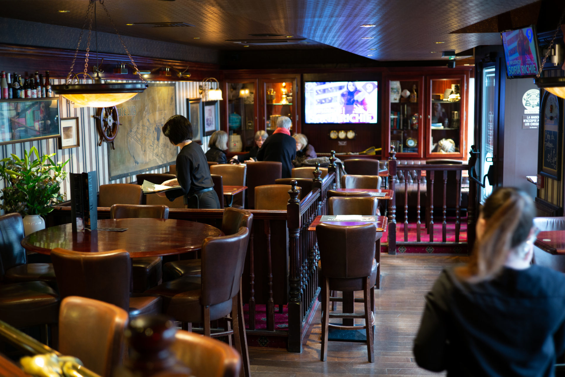 Au Bureau - Interieur - 27